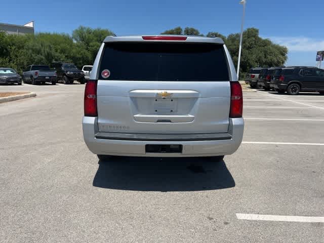 Thumbnail: 2019 Chevrolet Suburban - 4