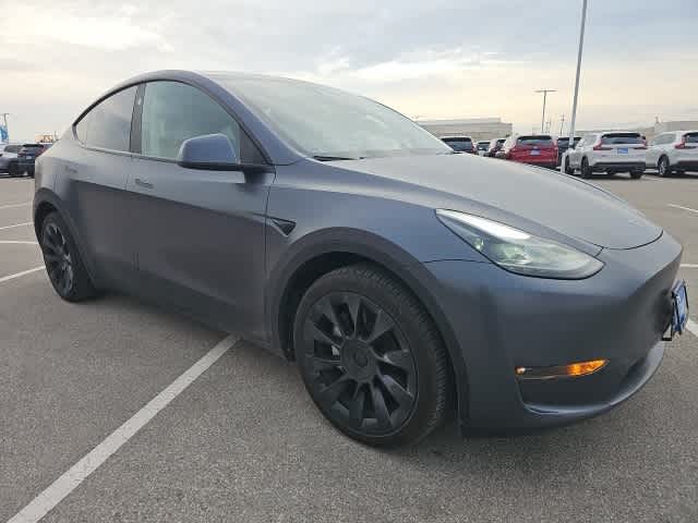 Thumbnail: 2023 Tesla Model Y - 3