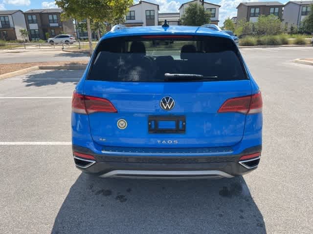 Thumbnail: 2022 Volkswagen Taos - 4