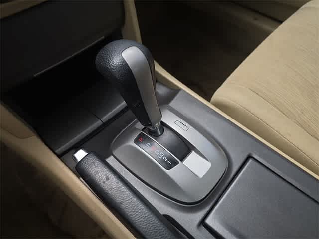 Thumbnail: 2012 Honda Accord - 31