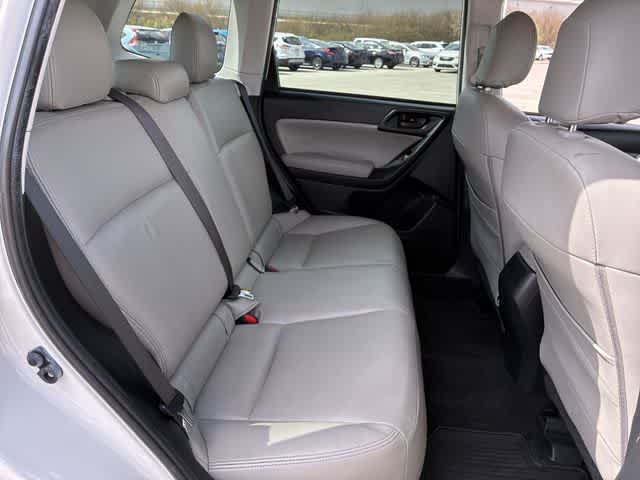 Thumbnail: 2018 Subaru Forester - 21