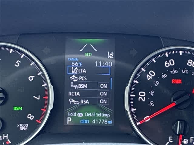 Thumbnail: 2022 Toyota RAV4 - 36