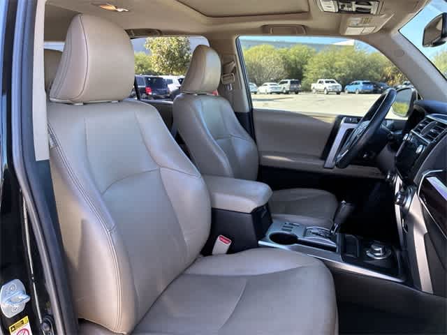 Thumbnail: 2015 Toyota 4Runner - 24