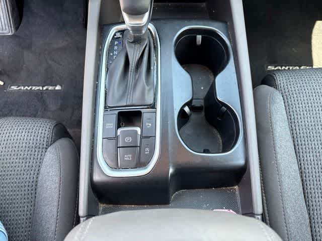 Thumbnail: 2019 Hyundai Santa Fe - 17
