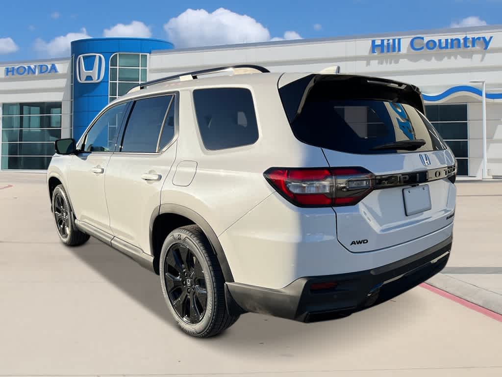 Thumbnail: 2026 Honda Pilot - 3