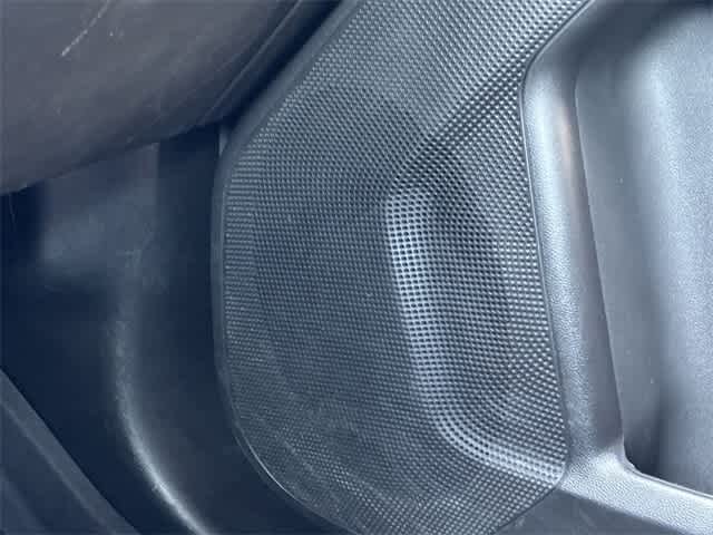 Thumbnail: 2024 Chevrolet Colorado - 31