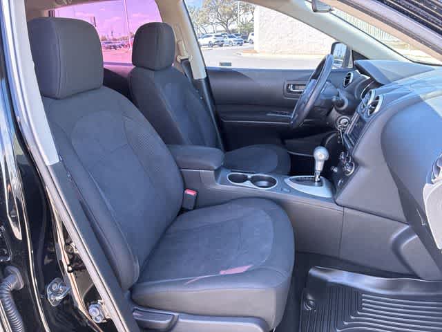 Thumbnail: 2014 Nissan Rogue - 22