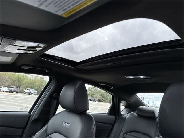 Thumbnail: 2023 Kia Forte - 20