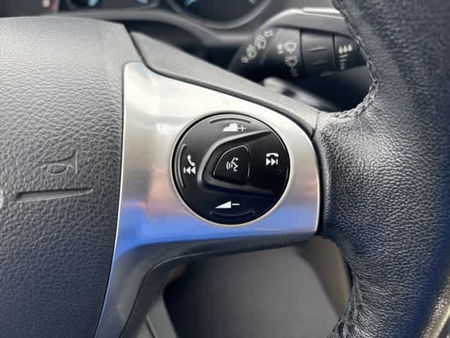 Thumbnail: 2015 Ford Escape - 14