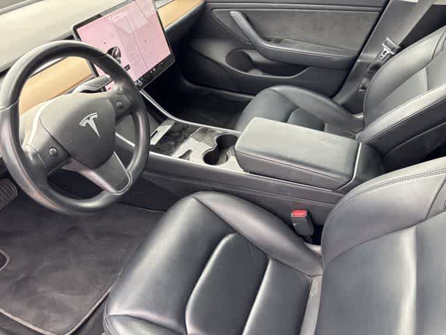 Thumbnail: 2019 Tesla Model 3 - 9