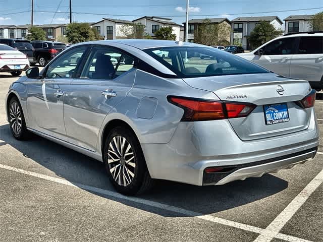 Thumbnail: 2023 Nissan Altima - 4