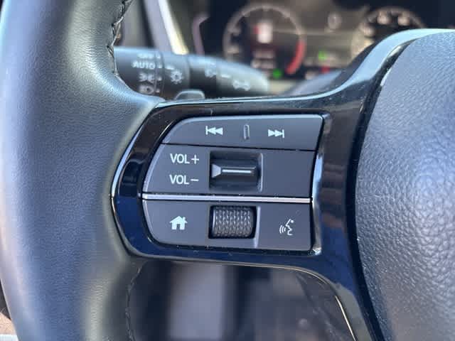 Thumbnail: 2024 Honda Pilot - 11
