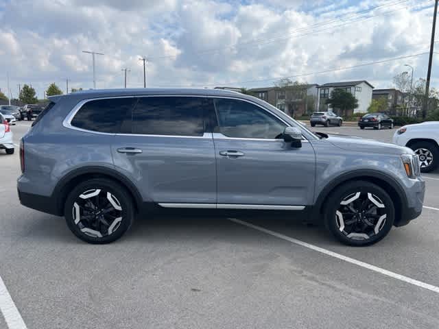 Thumbnail: 2023 Kia Telluride - 6