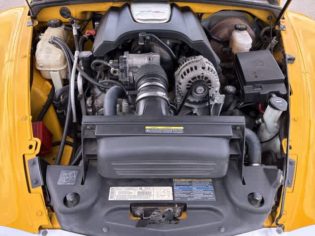 Thumbnail: 2003 Chevrolet SSR - 15