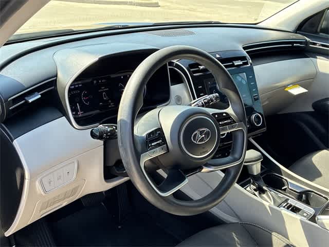 2023 Hyundai Tucson SEL photo 2