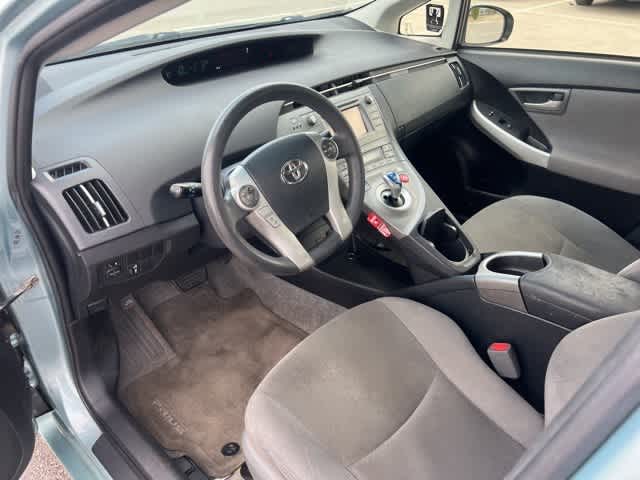 Thumbnail: 2015 Toyota Prius - 9