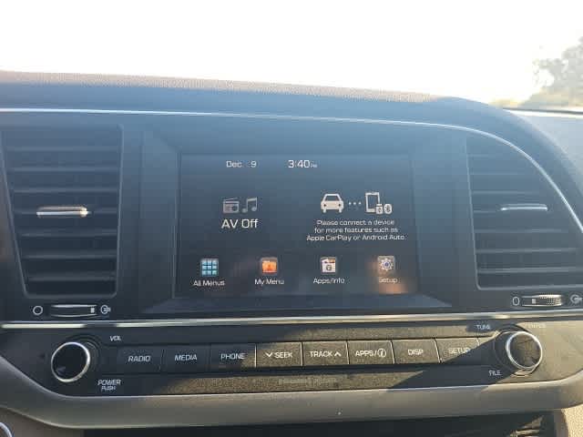 Thumbnail: 2017 Hyundai Elantra - 15