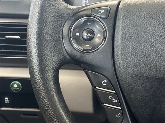 Thumbnail: 2015 Honda Accord - 24