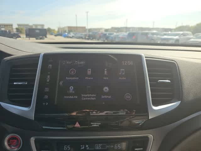 Thumbnail: 2019 Honda Ridgeline - 16