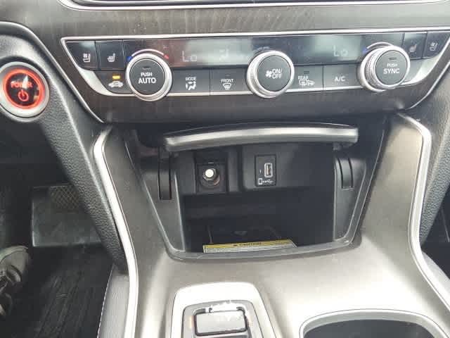 Thumbnail: 2019 Honda Accord - 17