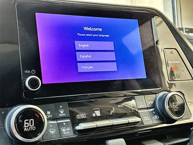 Thumbnail: 2023 Toyota Highlander - 31