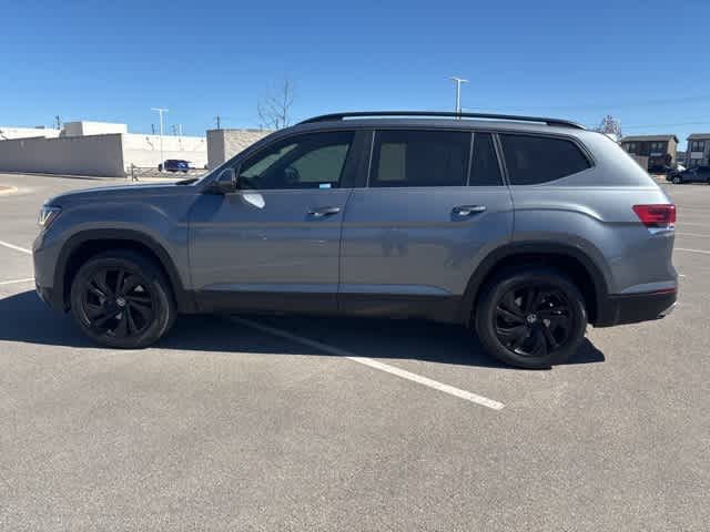 Thumbnail: 2022 Volkswagen Atlas - 2