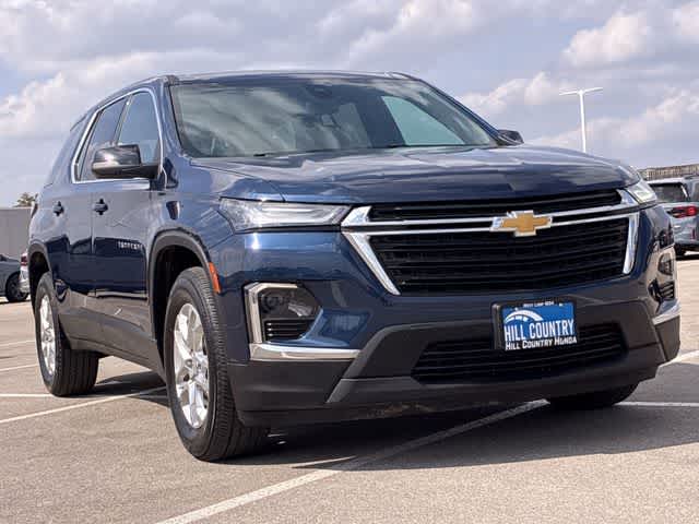 Thumbnail: 2023 Chevrolet Traverse - 10