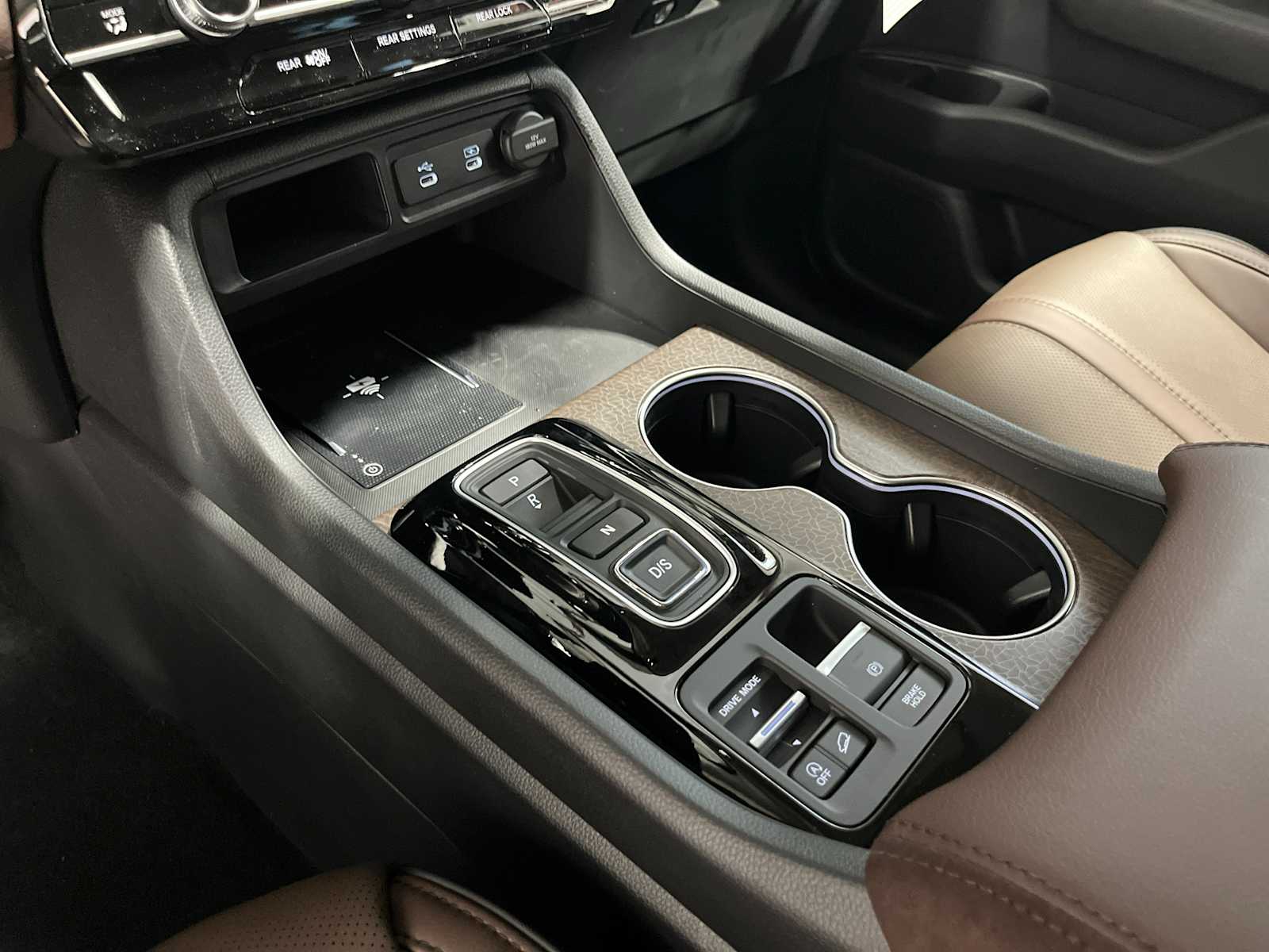 Thumbnail: 2026 Honda Pilot - 21