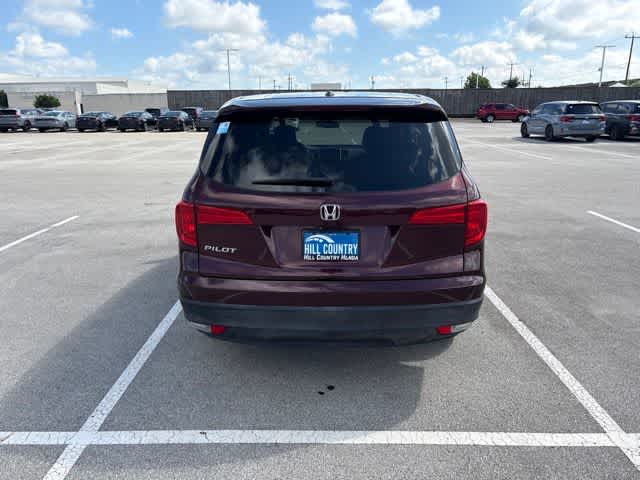 Thumbnail: 2017 Honda Pilot - 3