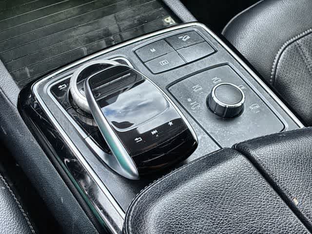 Thumbnail: 2019 Mercedes-Benz GLE - 43