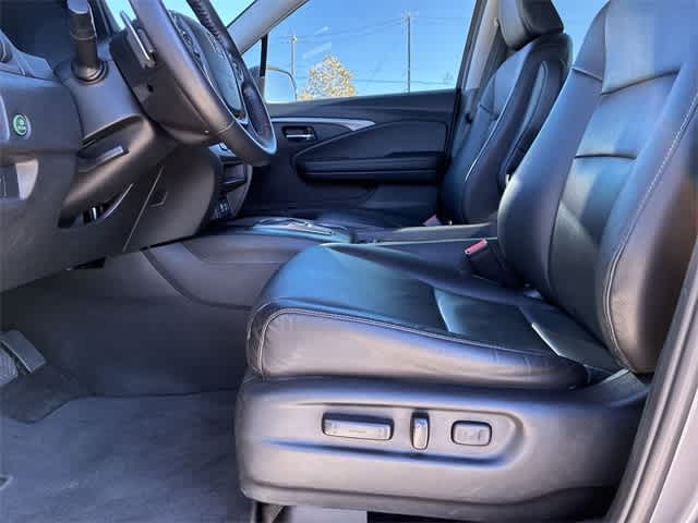 Thumbnail: 2023 Honda Ridgeline - 18