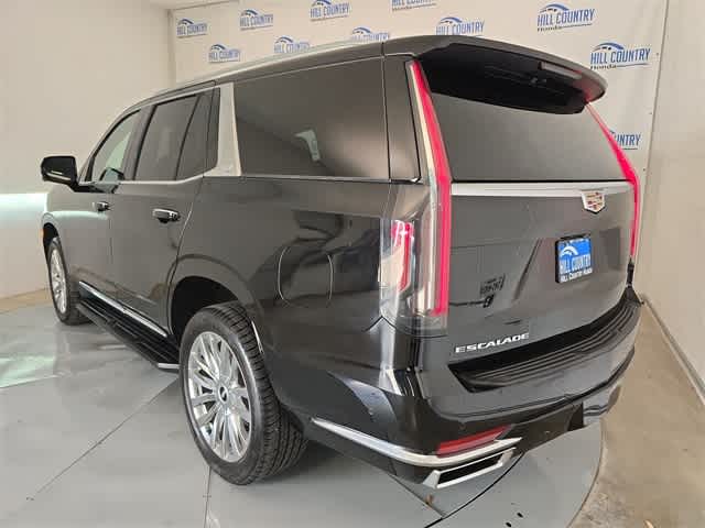 2023 Cadillac Escalade Premium Luxury 4