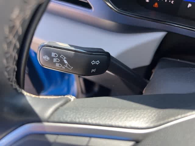 Thumbnail: 2022 Volkswagen Taos - 15