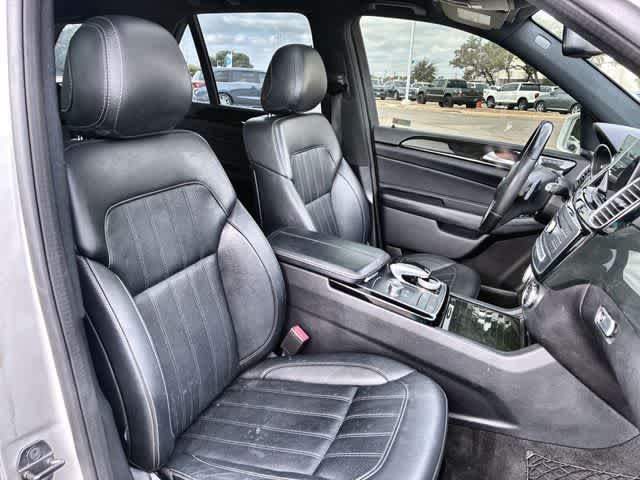 Thumbnail: 2019 Mercedes-Benz GLE - 24