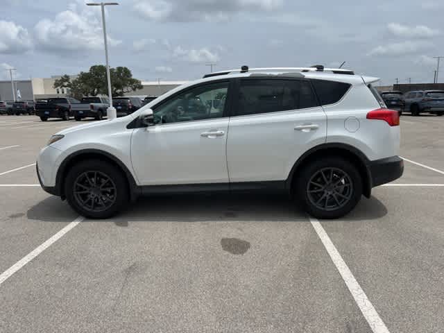 Thumbnail: 2013 Toyota RAV4 - 2