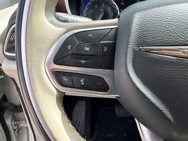 Thumbnail: 2020 Chrysler Pacifica - 12