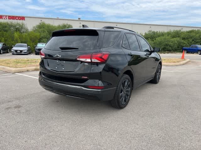 Thumbnail: 2022 Chevrolet Equinox - 5