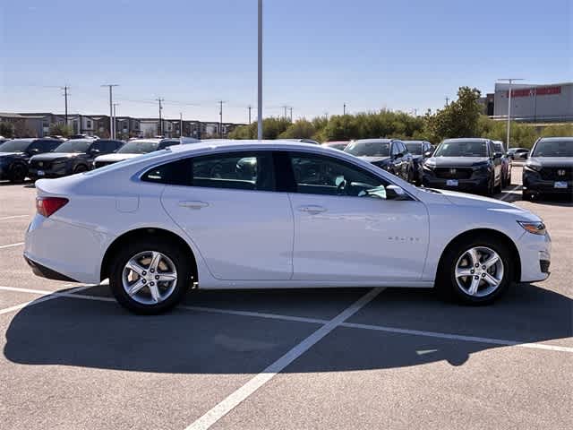 Thumbnail: 2024 Chevrolet Malibu - 7