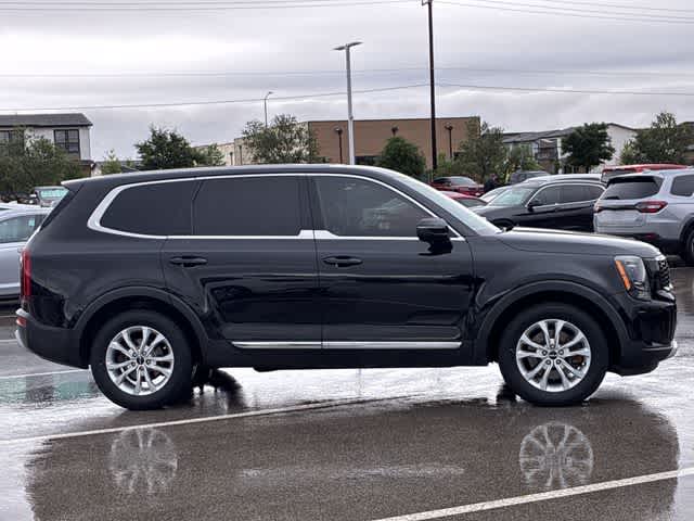 Thumbnail: 2022 Kia Telluride - 7