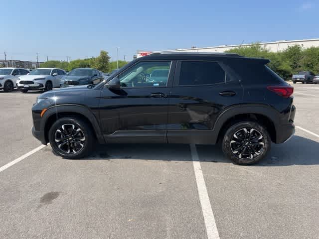 Thumbnail: 2023 Chevrolet TrailBlazer - 2