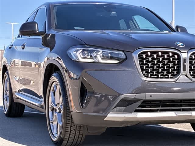 Thumbnail: 2022 BMW X4 - 10