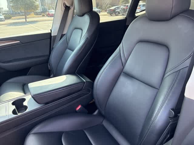 Thumbnail: 2022 Tesla Model Y - 10