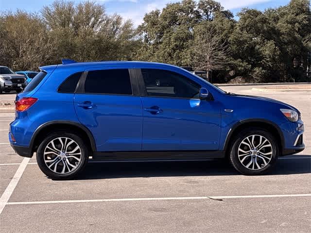 Thumbnail: 2019 Mitsubishi Outlander Sport - 7
