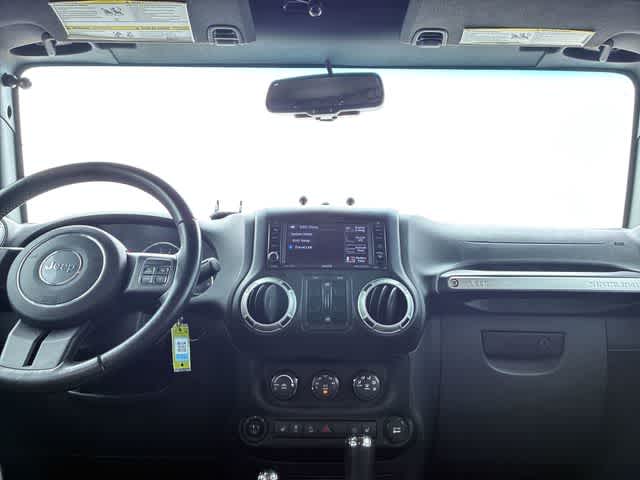 Thumbnail: 2016 Jeep Wrangler - 30