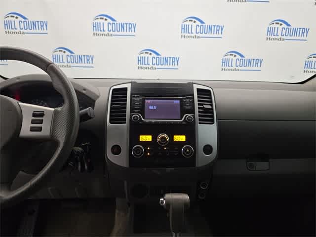 Thumbnail: 2015 Nissan Frontier - 28