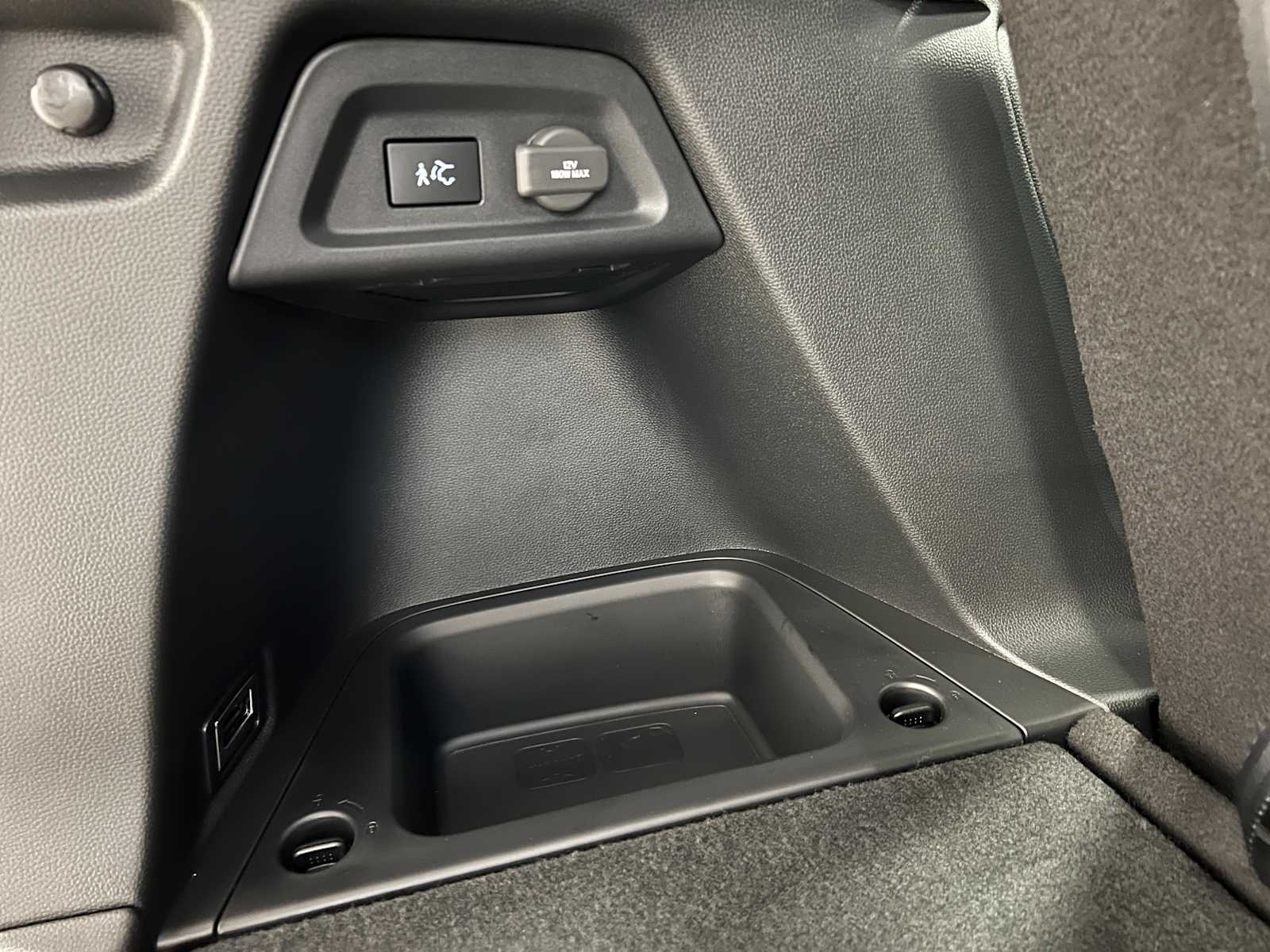 Thumbnail: 2025 Honda Pilot - 32