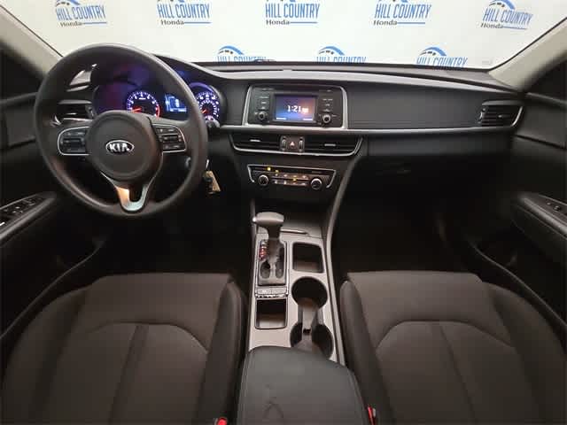 Thumbnail: 2016 Kia Optima - 16