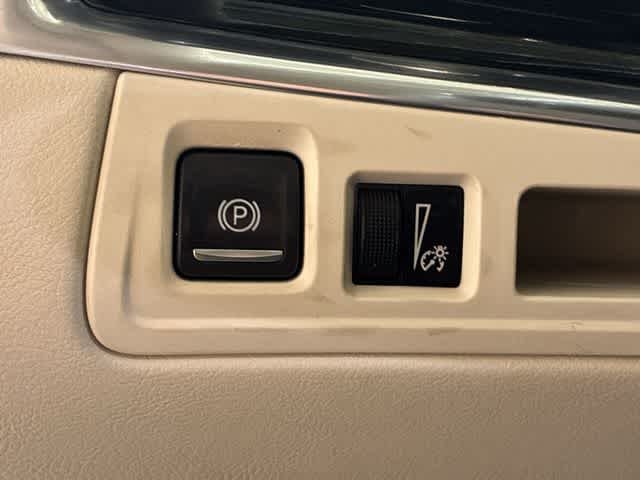 Thumbnail: 2021 Cadillac XT6 - 41