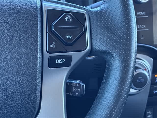 Thumbnail: 2015 Toyota 4Runner - 27