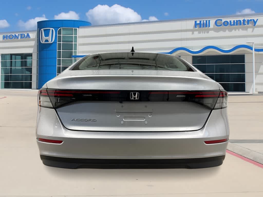 2025 Honda Accord SE photo 4
